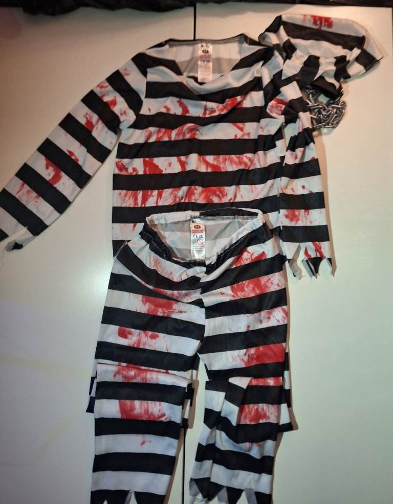 Smiffys Kids Zombie Convict Halloween Costume 4-Piece Set (Boys)