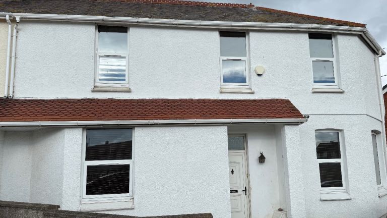 3 bed semi detached house