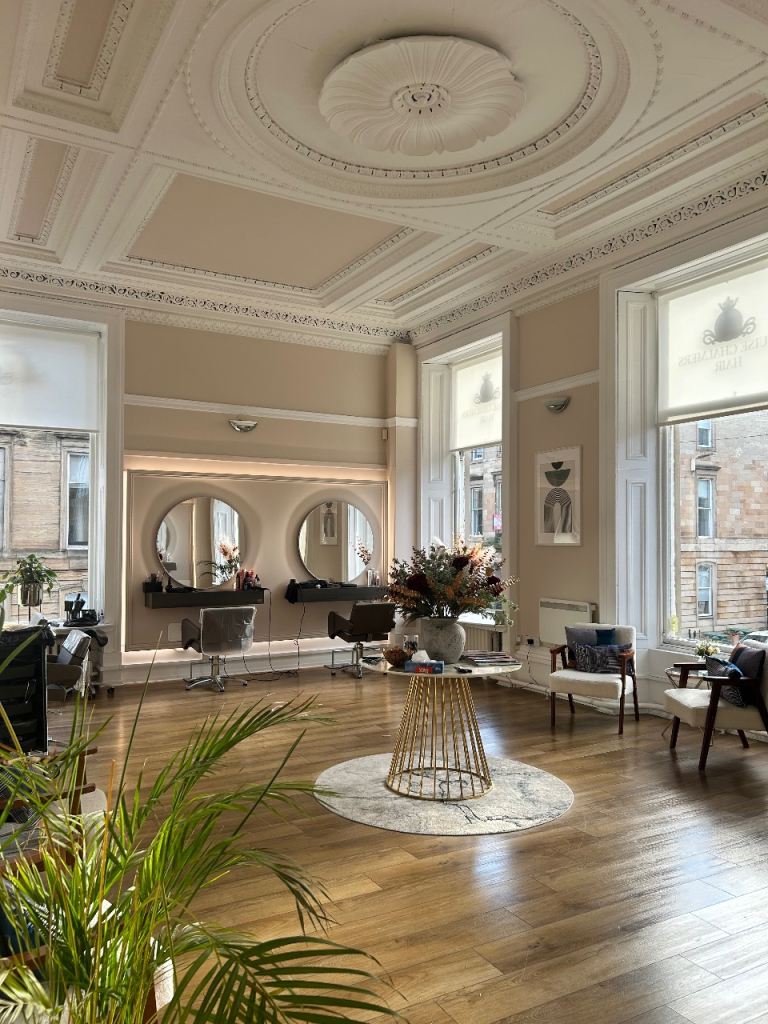 Hairdressing chair for rent in Glasgow city centre 