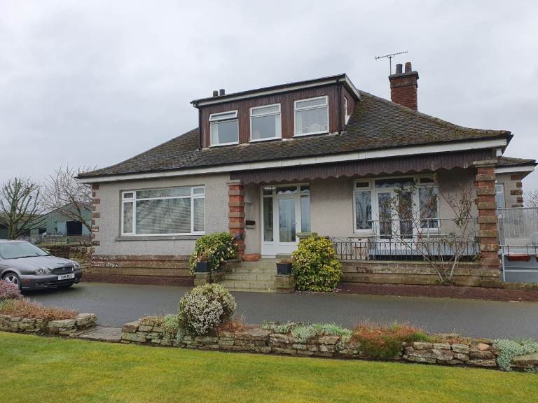 3 bedroom house for rent 