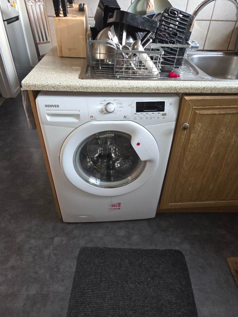 Hoover White Washing Machine – Good Condition, Ready to Go