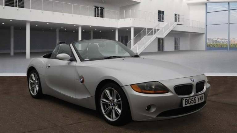 2005 BMW Z4 2005 2.0i SE 2dr CONVERTIBLE IN SILVER FULL BLACK LEATHER CONVERTIBLE Petrol Manual