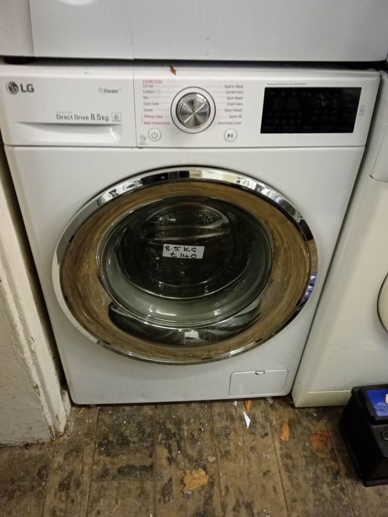 LG washing machine inverter direct drive 1400 rmp big size drum good condition £140