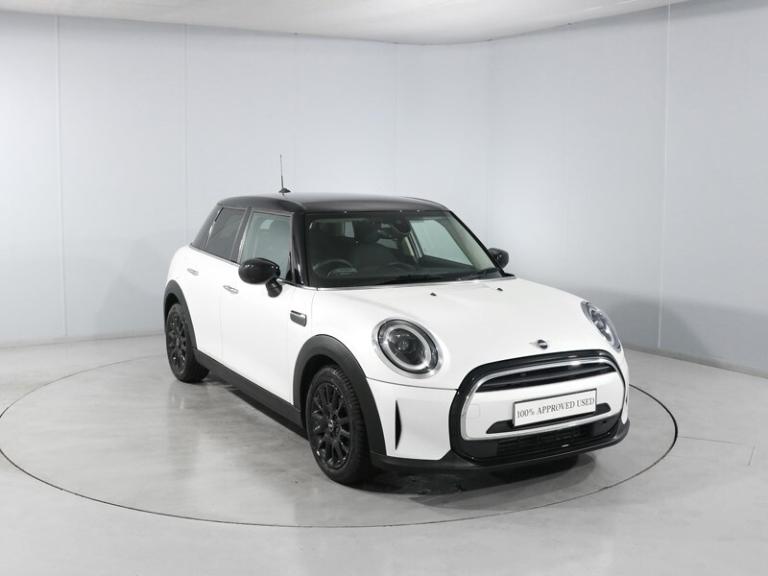 MINI HATCHBACK 1.5 Cooper Classic 5dr Auto