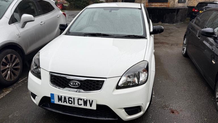 2011 Kia Rio 1.4 1 5dr HATCHBACK Petrol Manual