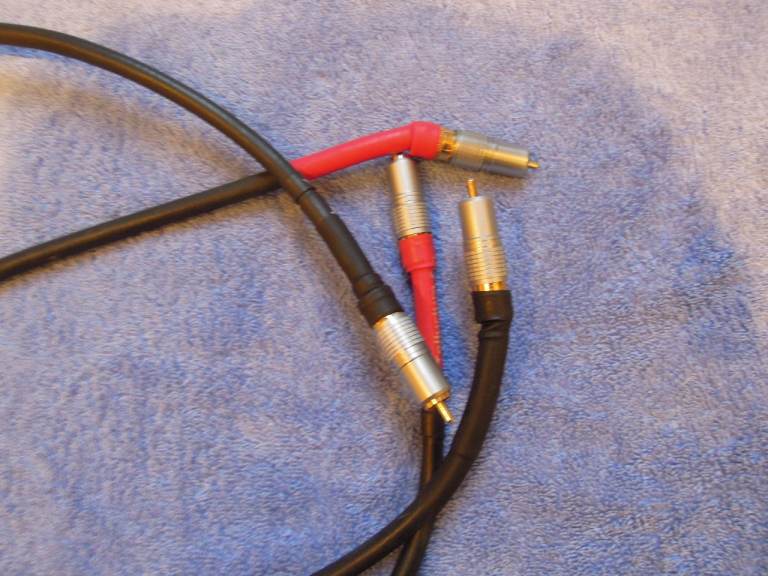 Tellurium Q Black RCA Interconnects 1m