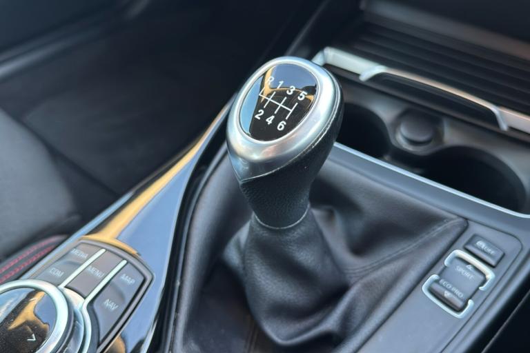  BMW 2 Series Coupe 1.5 218i Sport Coupe 2dr Petrol Manual Euro 6 s/s 136 Ps