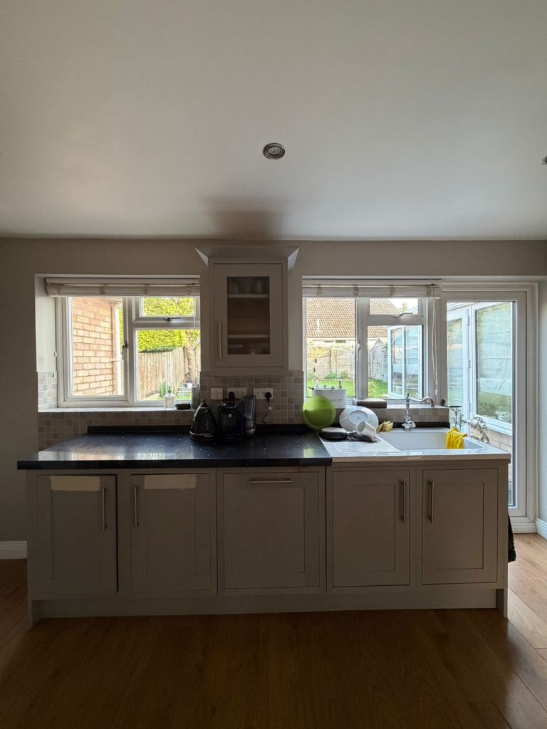 Used Kitchen Units and Range Cooker - Good Condition, £500.00 for Sale