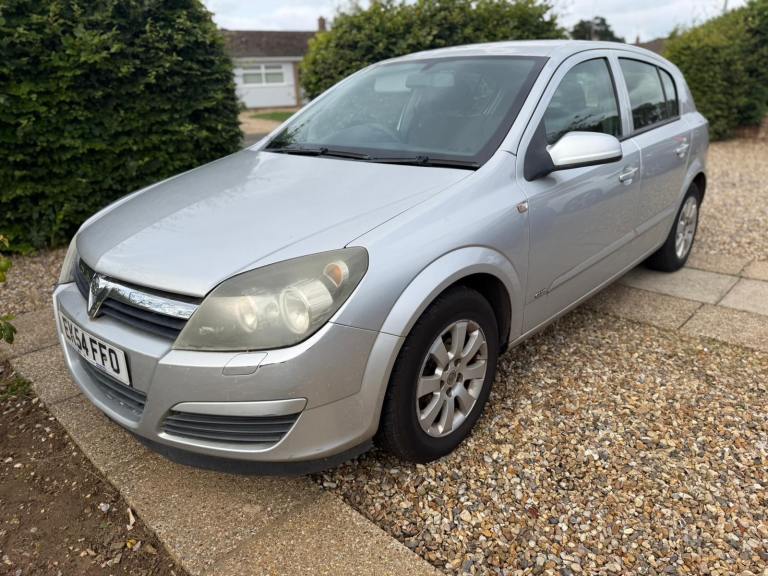 Vauxhall, ASTRA, Hatchback, 2004, Manual, 1686 (cc), 5 doors