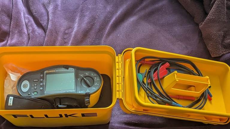 FLUKE 1662 Multifunction Test Meter