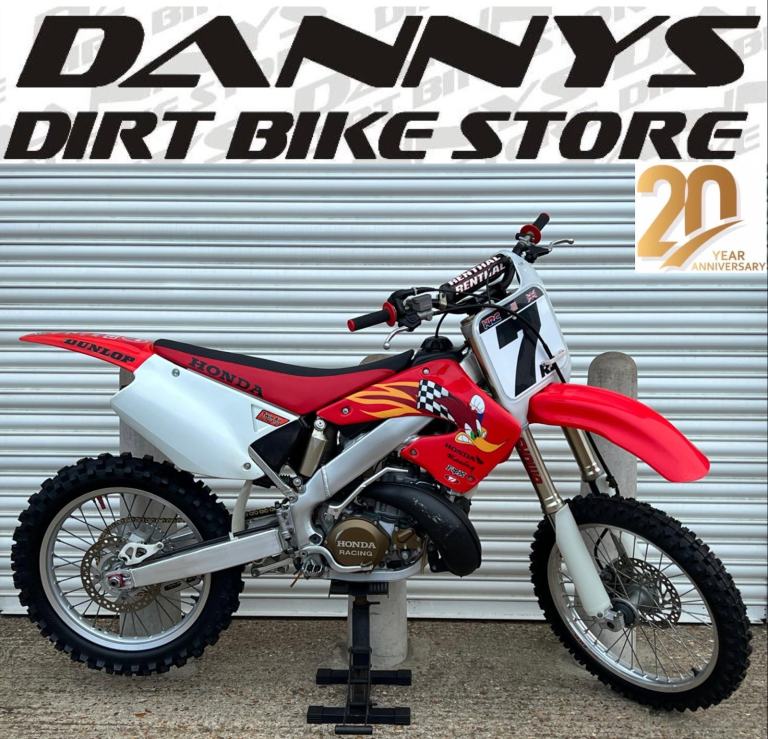 DANNYS DIRT BIKES IMMACULATE LOW USE HONDA CR 250 VMXDN CR 250 01 MAY PX MX BIKE