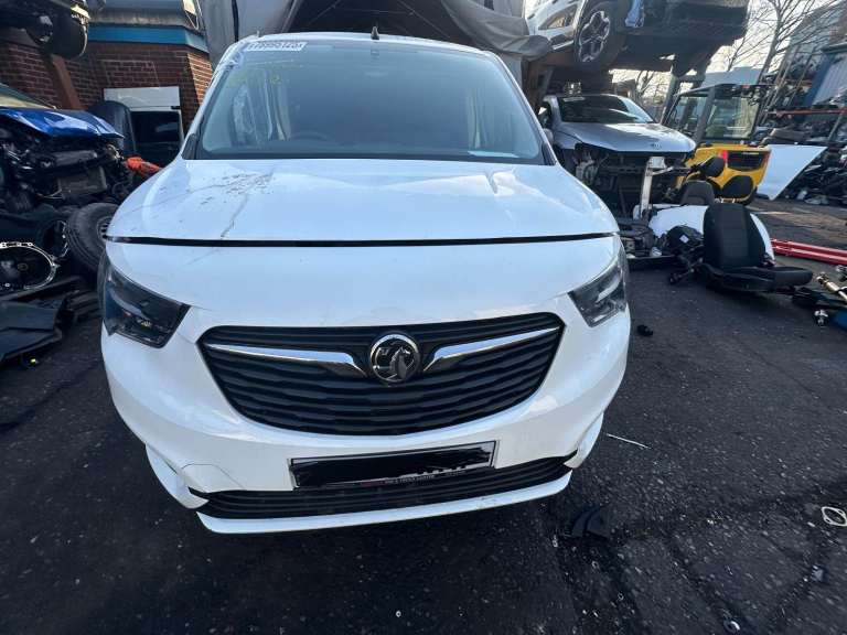 2020 VAUXHALL COMBO CARGO 2300 1.5 TURBO D 100PS H1 SPORTIVE VAN BREAKING FOR PARTS