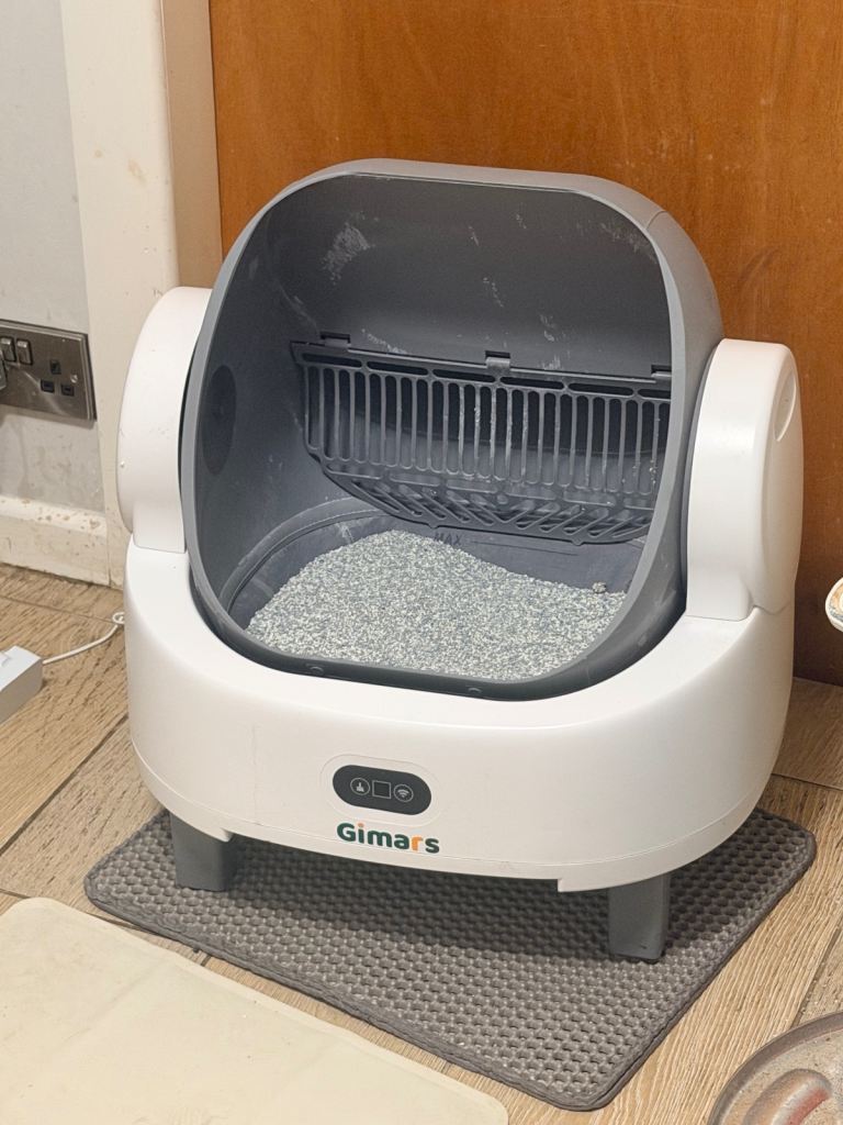 Automatic litter tray 
