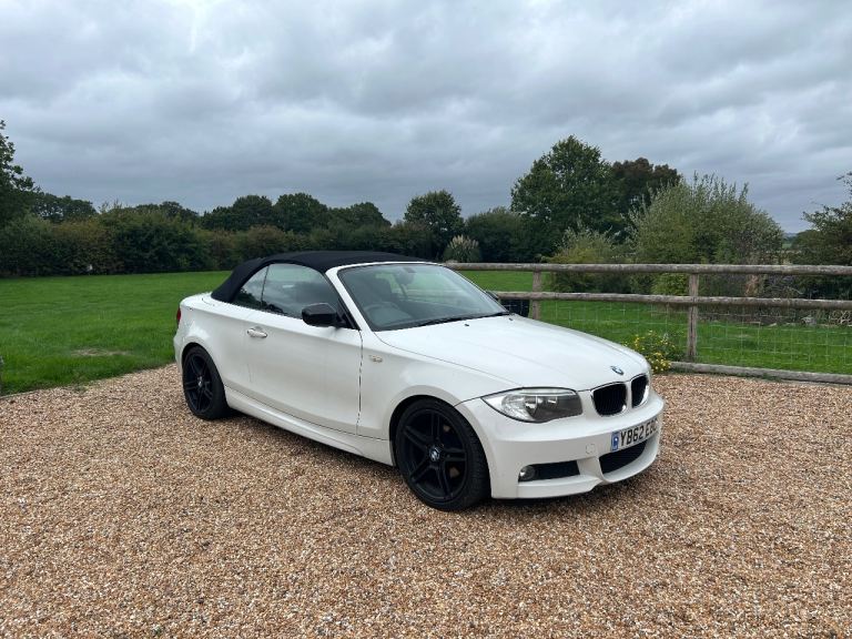 BMW, 1 SERIES, Convertible, 2012, Manual, 1995 (cc), 2 doors
