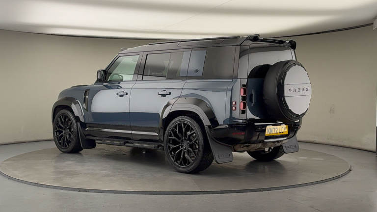 2022 Land Rover Defender 110 3.0 D300 MHEV X-Dynamic HSE SUV 5dr Diesel Auto 4WD Euro 6 (s/s) (30...