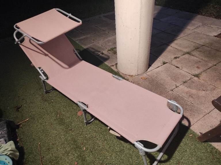 A mobile sunbed. 