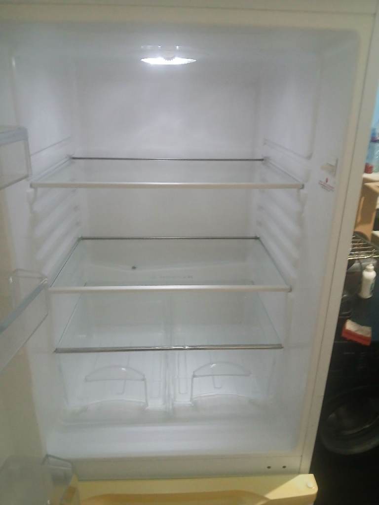 Fridge-freezer 