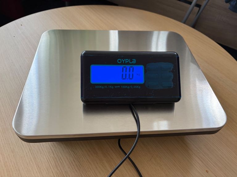 OYPLA Digital Kitchen Scales - Stainless Steel, As Good As New