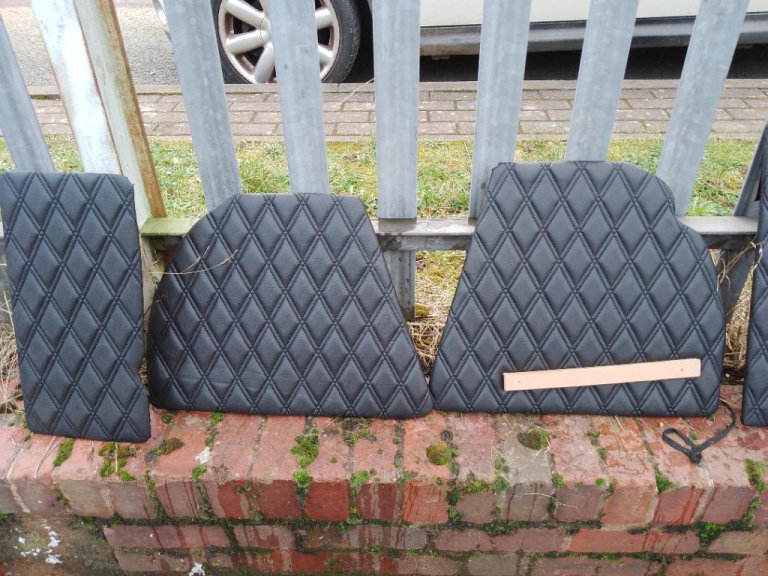 CLASSIC MINI BOOT LINER DIAMOND PATTERN BOOT LINER KIT