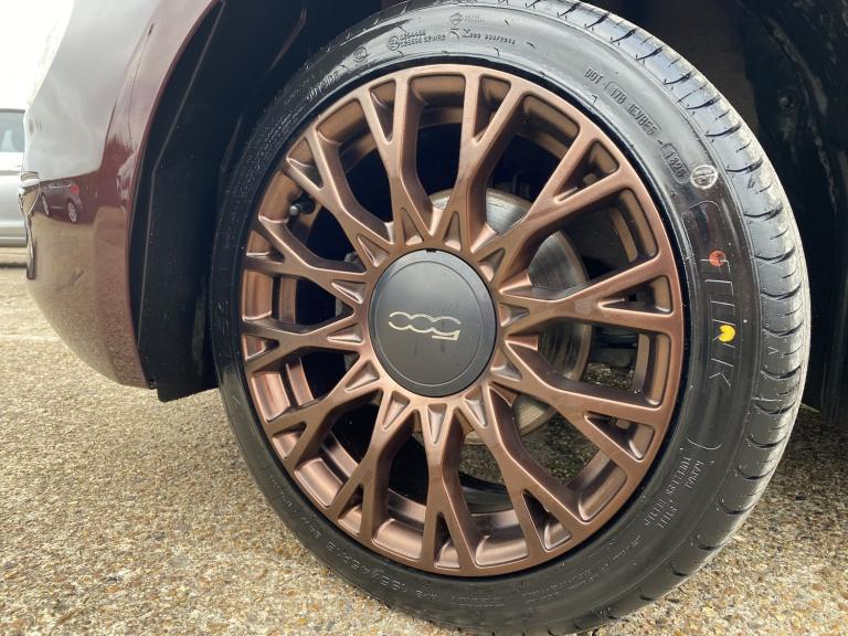 FIAT 500 1.2 COLLEZIONE CONVERTIBLE VERY GOOD CONDITION 1 OWNER NEW CAMBELT KIT