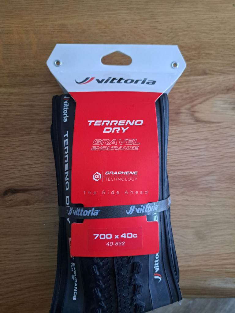 Vittoria Tubless Tyre 700x40