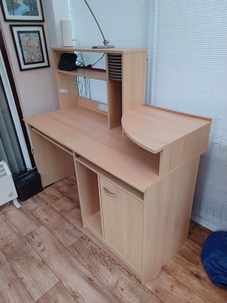 Bargain Homeworker Desk