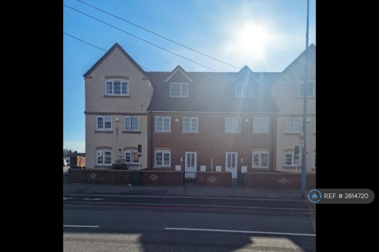 4 bedroom house in Horseley Heath, Tipton, DY4 (4 bed) (#2814720)