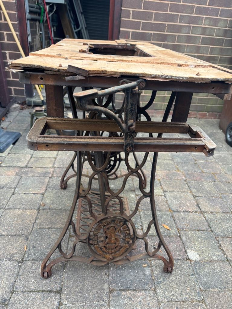 Vintage SINGER Sewing Machine Table Base – Fair Condition