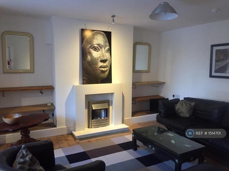 1 bedroom flat in Back Of Kingsdown Parade, Bristol, BS6 (1 bed) (#1514701)