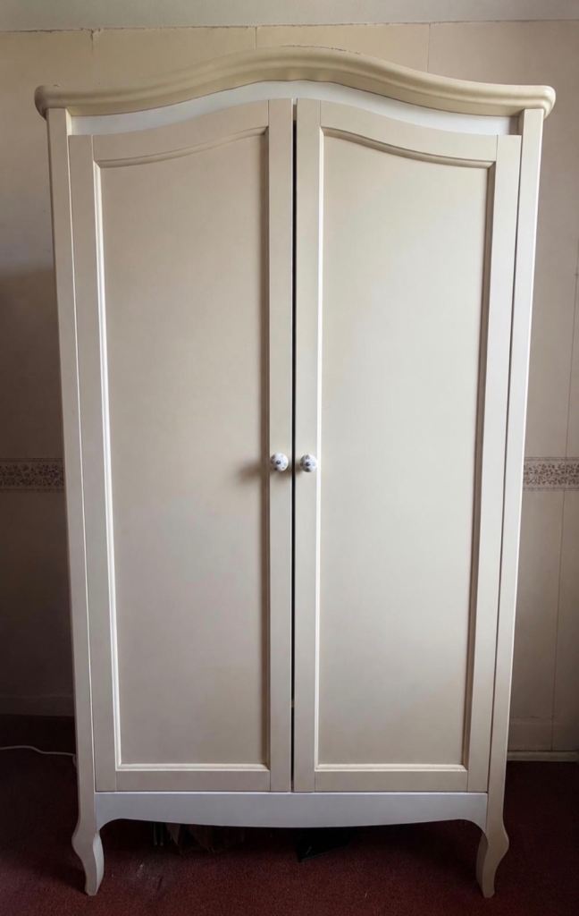 French Style Shabby Chic Wardrobe