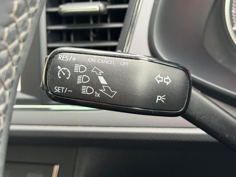 2018 SEAT Leon 1.2 TSI SE Dynamic Technology 5dr HATCHBACK PETROL Manual