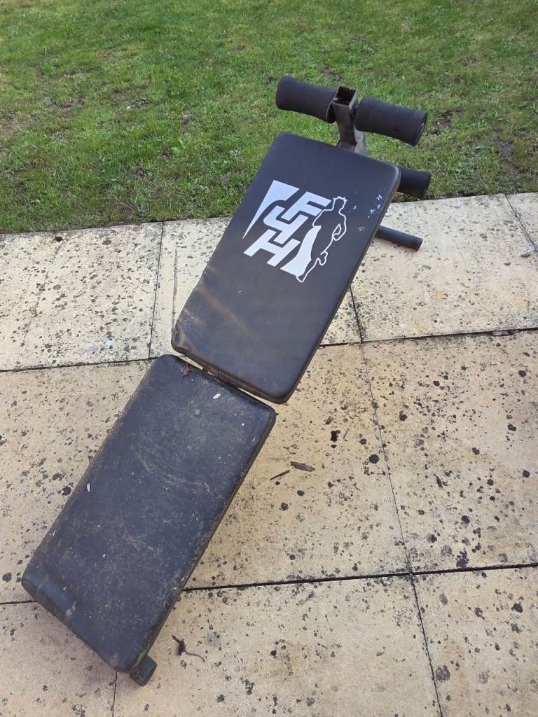 Folding Sit up bench