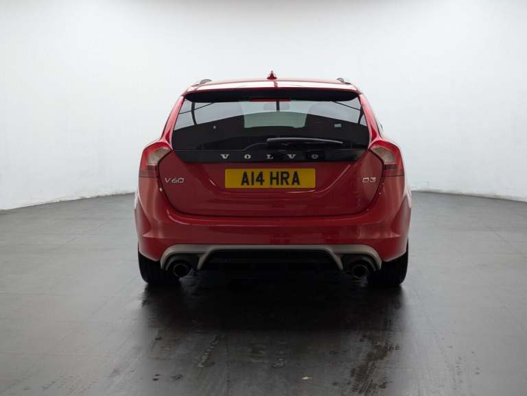 2017 Volvo V60 2.0 D3 R-Design Nav Estate 5dr Diesel Auto Euro 6 (s/s) (150 ps) PARK ASSIS ESTATE...