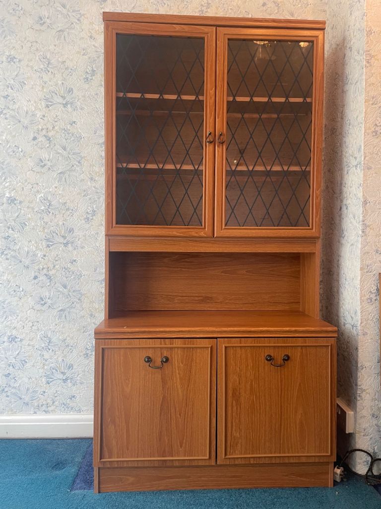 Wall Cabinet