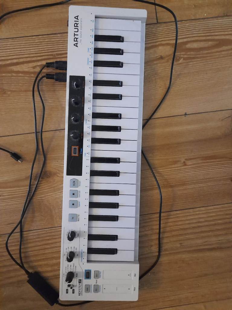 Arturia Keystep 37