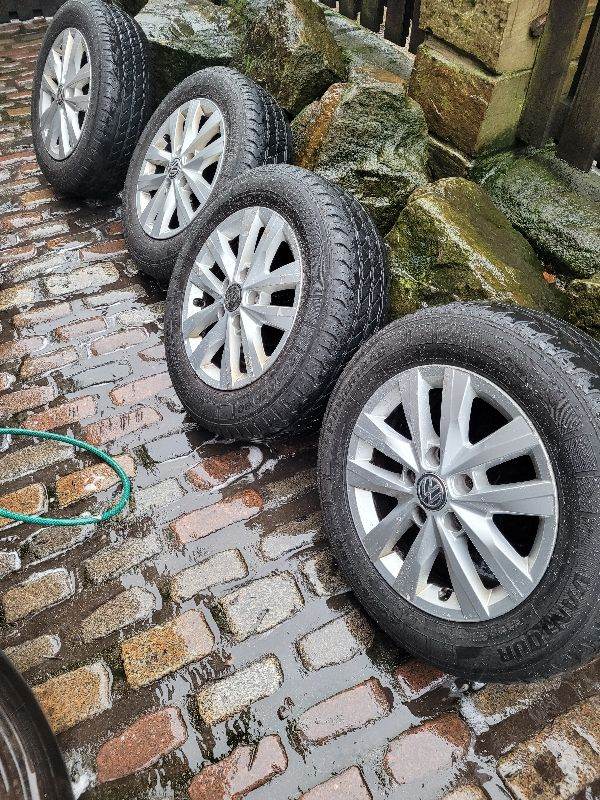 Vw 16inch clayton alloys with good tyres these Fit Vw transporter T5 T6 vans and campers