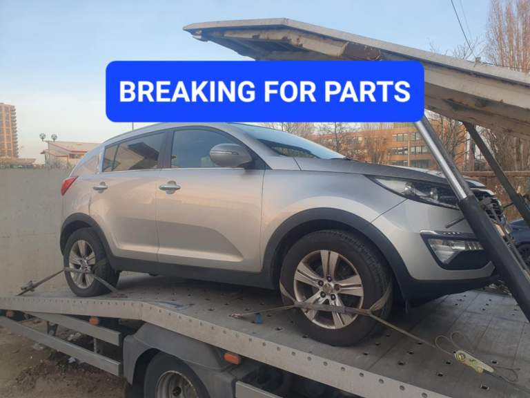 KIA SPORTAGE MK3 2010-2015   BREAKING FOR PARTS