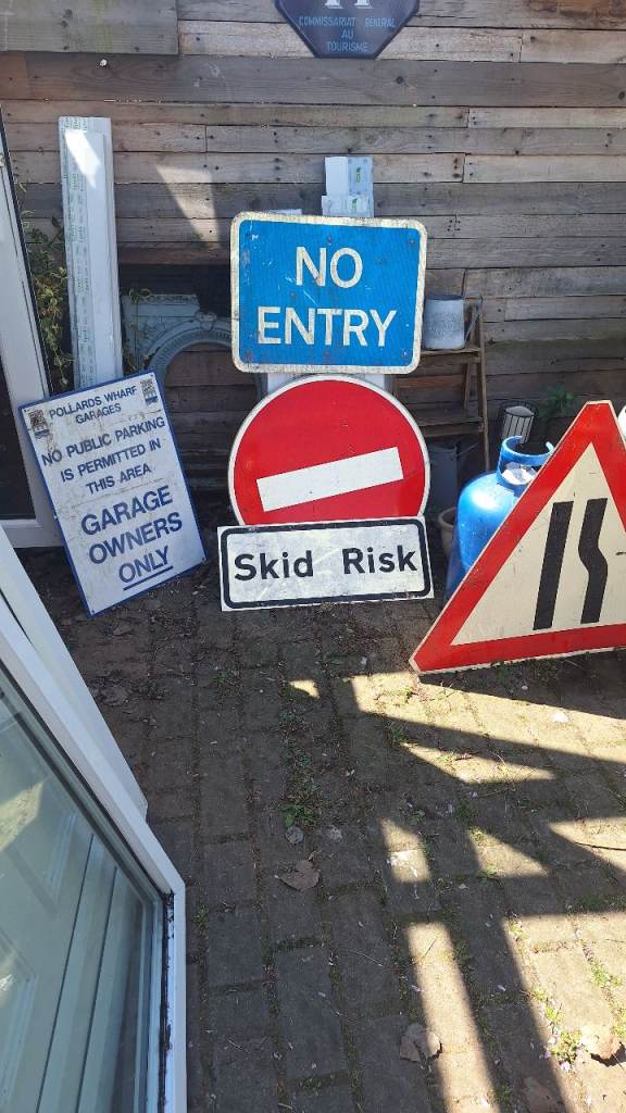 Man Cave Signs 