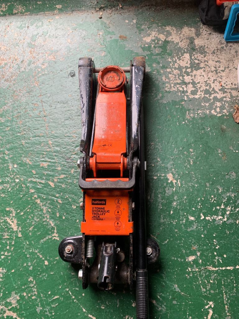 2 tonne hydraulic trolley jack 