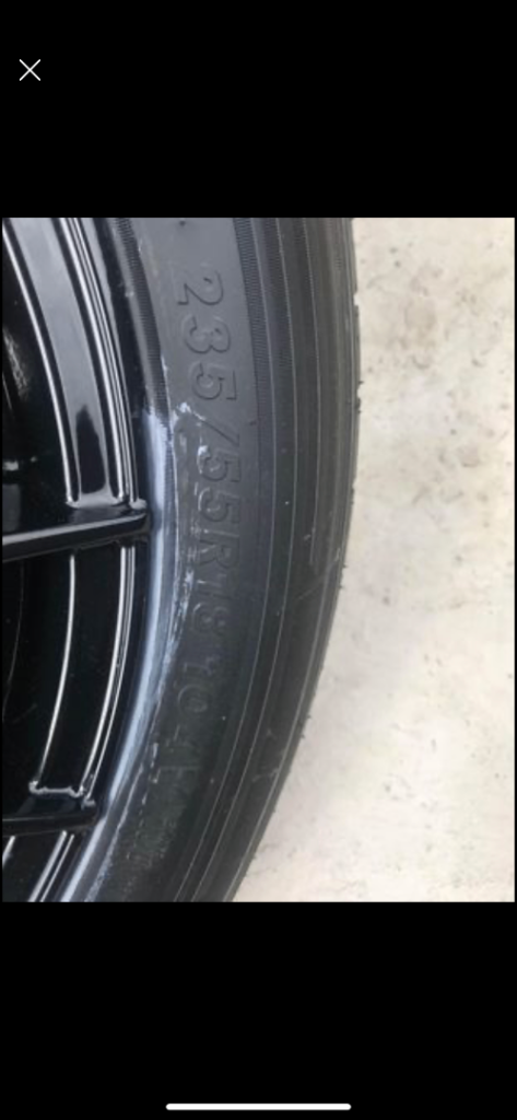 Fox alloy wheel with tyres