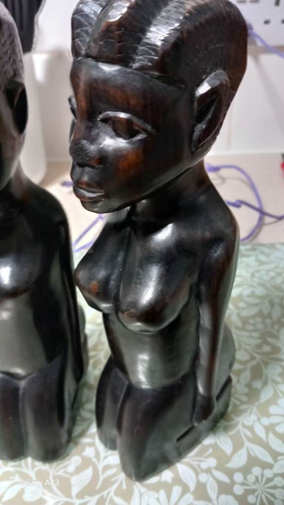 AFRICAN CARVED FIGURES