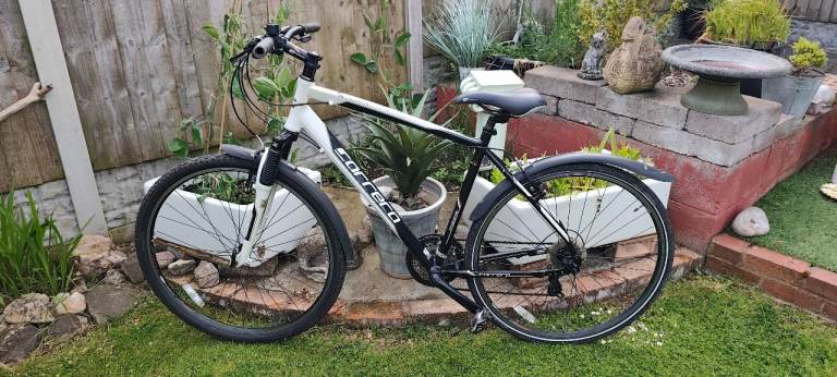 Carra crossfire 1 large frame bike 