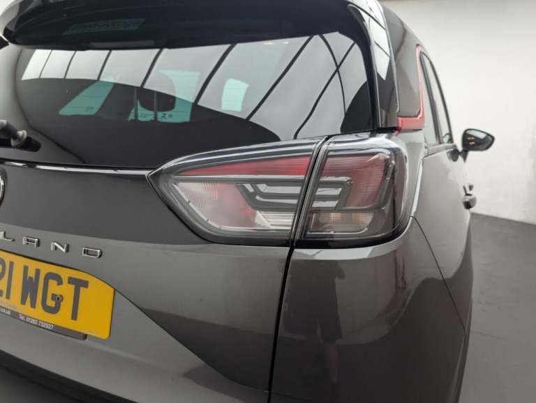 2021 Vauxhall Crossland 1.2 Turbo SRi Nav SUV 5dr Petrol Manual Euro 6 (s/s) (110 ps) HILL START ...