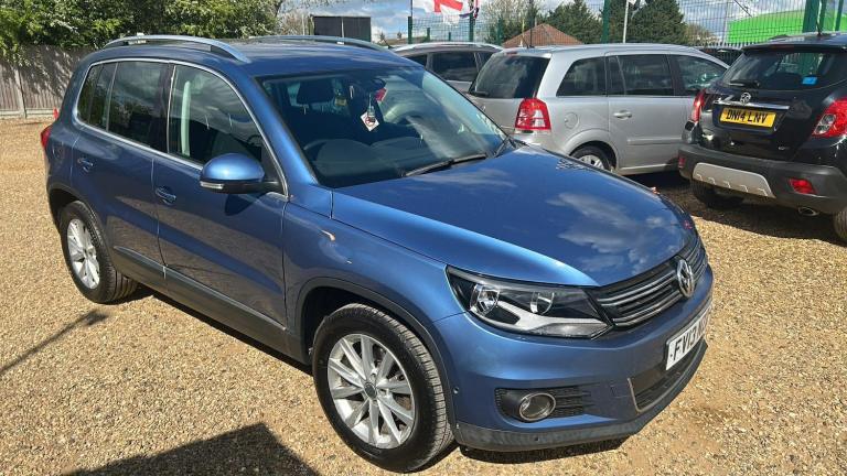 2013 Volkswagen Tiguan 2.0 TDi BlueMotion Tech SE 5dr ESTATE Diesel Manual