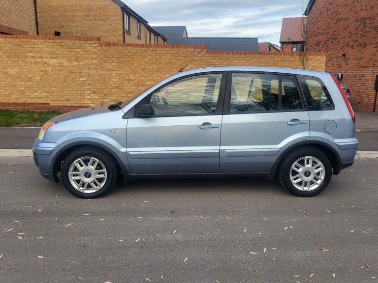 Automatic Ford fusion 1.6 zetec . 2006 . Recent Cambelt fitted 
