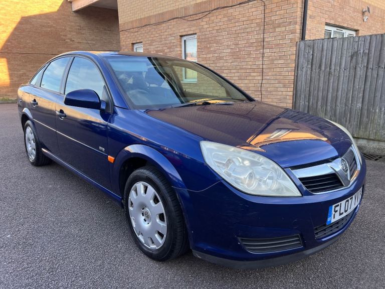 Vauxhall, VECTRA, Hatchback, 2007, Manual, 1796 (cc), 5 doors