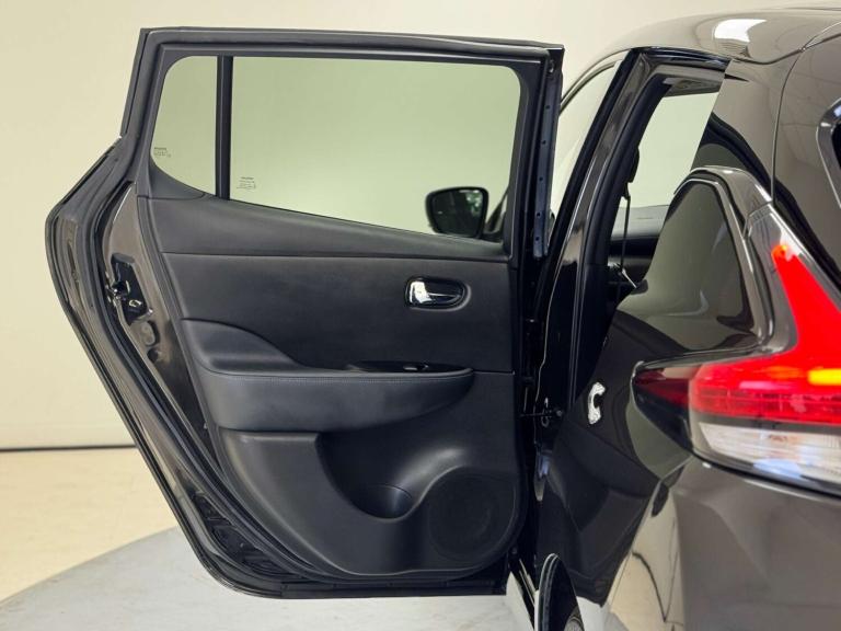 2020 Nissan Leaf 110kW Tekna 40kWh 5dr Auto HATCHBACK ELECTRIC Automatic