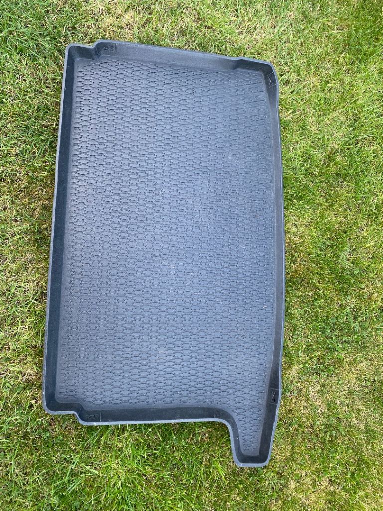 Genuine Volkswagen Polo load liner