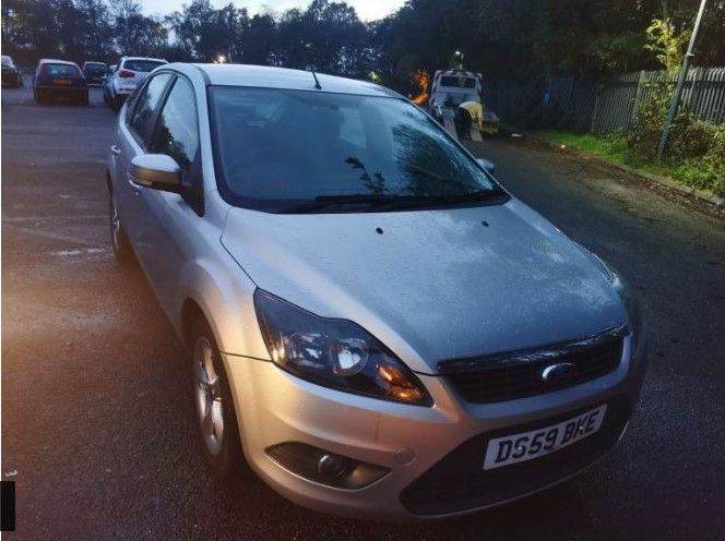 FORD FOCUS ZETEC(2010)1.6