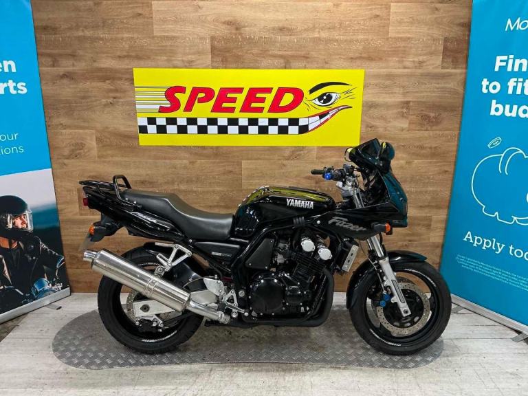 Yamaha Fazer 600